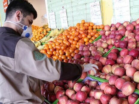 تلخکامی مردم با میوه‌هایی که عجیب گران است/ سود ۲۰۰ درصدی میوه در جیب چه کسانی است؟