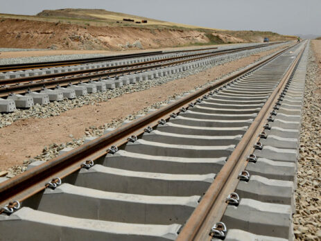 شانگهای برگ برنده ایران برای پایان دادن به تحریم‌ هاست / ضرورت احداث خط آهن جنوب به شمال و توسعه بندر چابهار